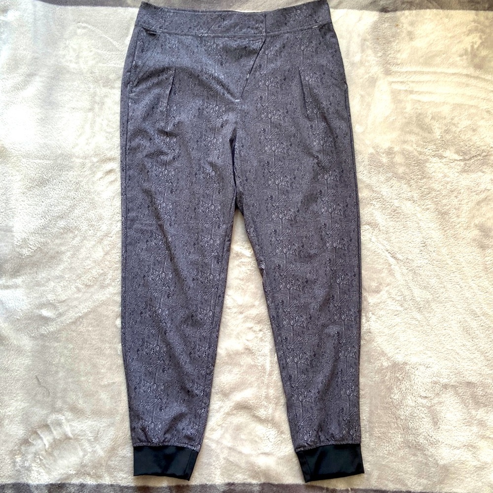 Lole jogger stretchy ankle crop pant with pockets size small